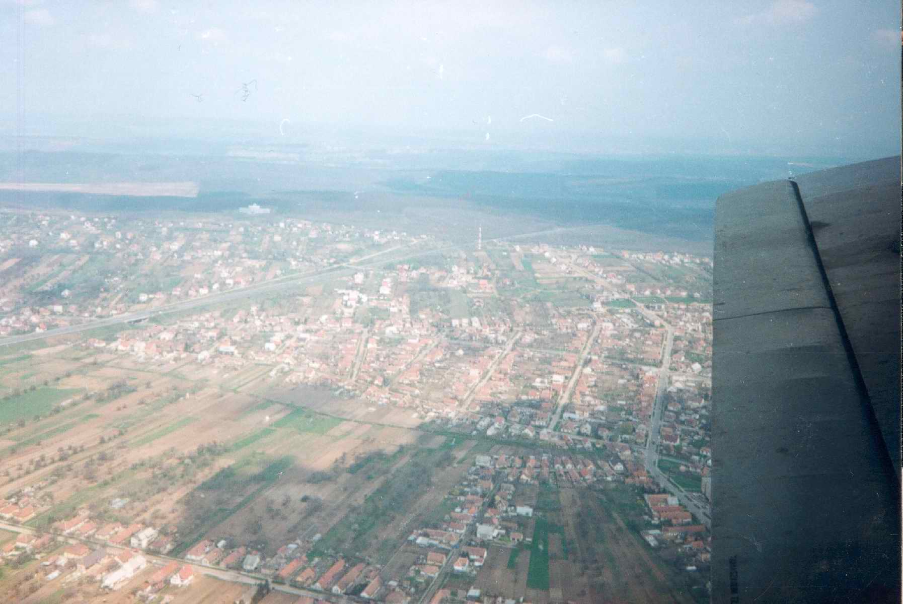 J 256. 1992. Godollo