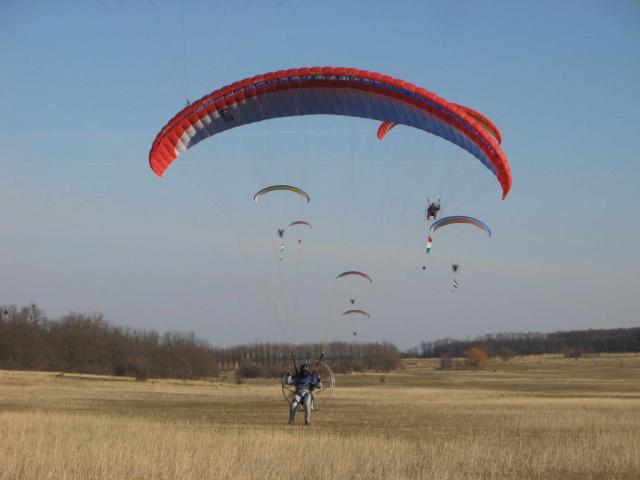 KĂśtelĂŠkrepĂźlĂŠs 218